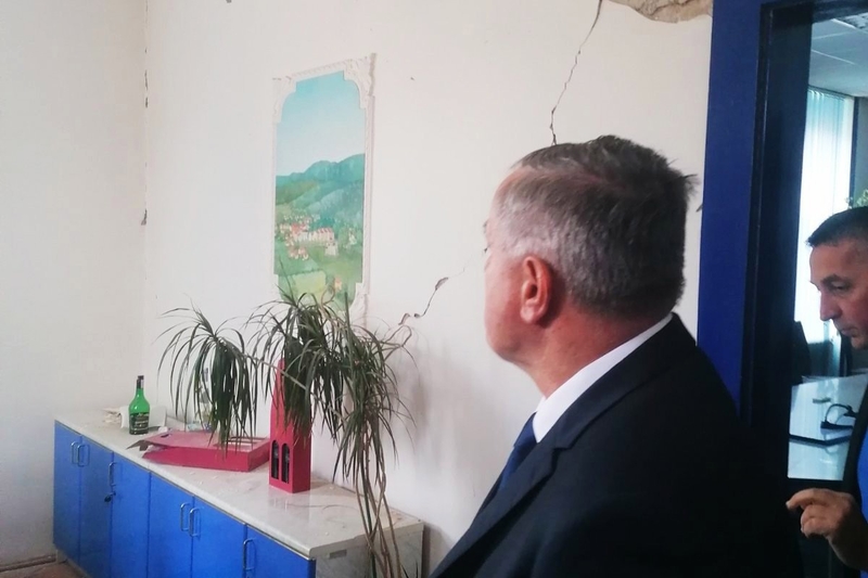 Višković u Ljubinju: Sutra stižu stručnjaci iz Republičke direkcije