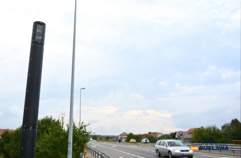 Stacionarni radari za 90 dana evidentirali 52.000 saobraćajnih prekršaja