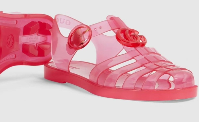 Guči pronašao inspiraciju u Jugoplastika sandalama: Za 400 evra prodaje cipele koje su nosili brojni Jugosloveni