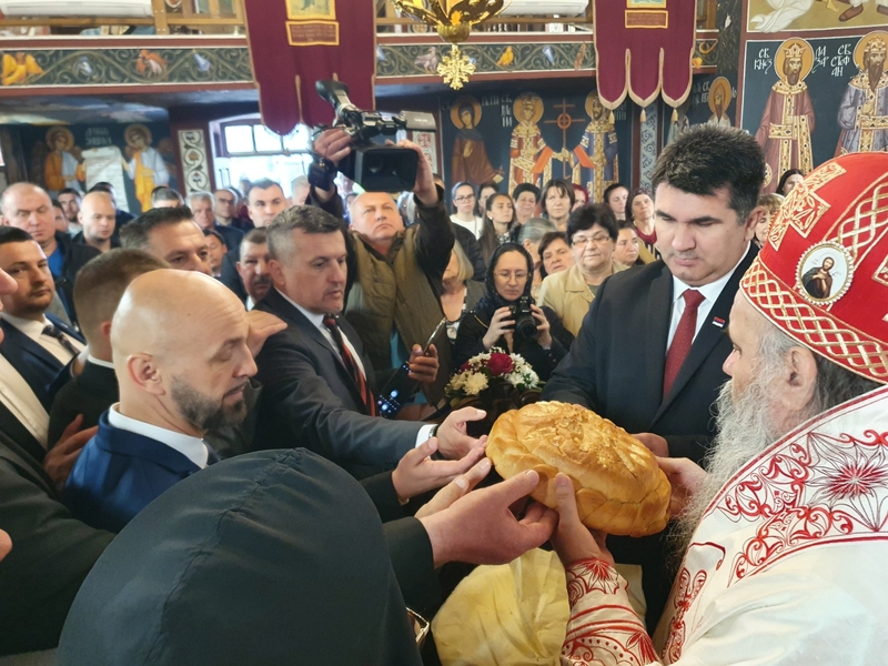 OBILJEŽENA KRSNA SLAVA OPŠTINE LOPARE