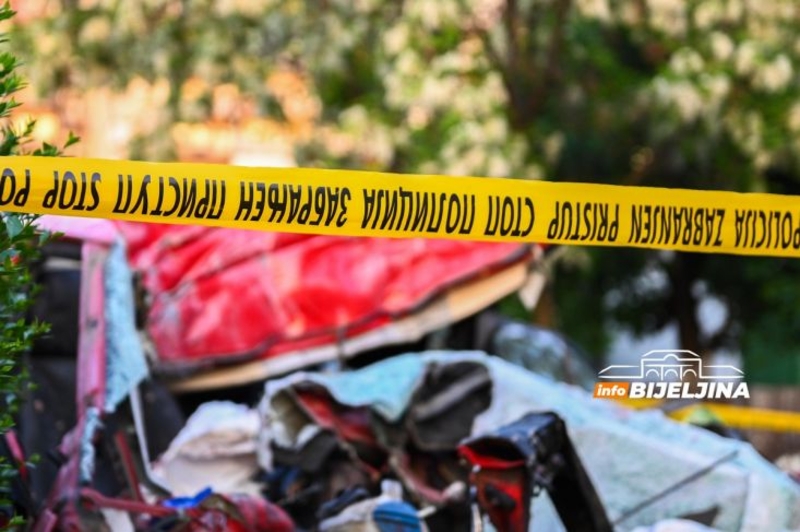 Utvrđen identitet žrtava: U sudaru poginulo dvoje Bijeljinaca, u toku istraga (FOTO)